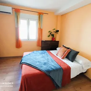 https://duplex-en-centro-de-malaga-calle-nuo-gomez.hotelsinnerja.org